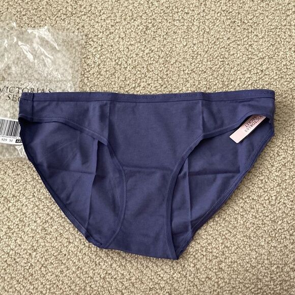 NEW Victoria’s Secret Blue Hiphugger Panties Cotton Blend Logo Solid Medium NWT - Picture 1 of 5